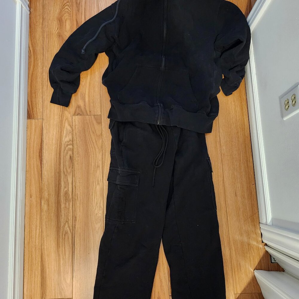 Aritzia sweatsuit